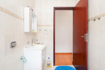 Casa à venda com 152m², 3 quartos e 1 vagaBanheiro 1