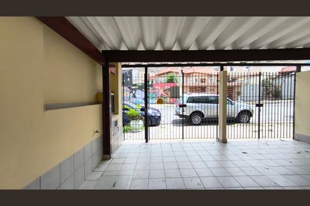 Casa à venda com 232m², 5 quartos e 2 vagas Casa à venda com 232m², 5 quartos e 2 vagasGaragem