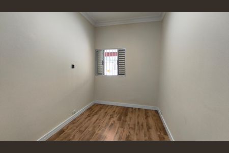 Casa à venda com 232m², 5 quartos e 2 vagas Casa à venda com 232m², 5 quartos e 2 vagasQuarto 2