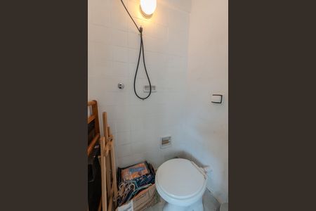 Apartamento à venda com 97m², 2 quartos e 1 vagaBanheiro de serviço