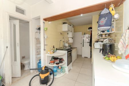 Apartamento à venda com 97m², 2 quartos e 1 vagaCozinha