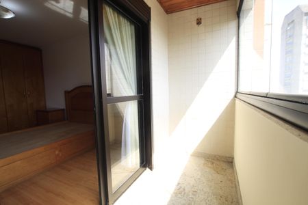 Apartamento à venda com 146m², 4 quartos e 3 vagasSacada da Suíte master
