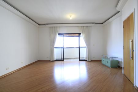 Apartamento à venda com 146m², 4 quartos e 3 vagasSala
