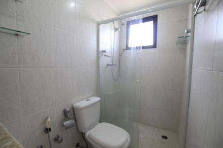 Apartamento à venda com 146m², 4 quartos e 3 vagasBanheiro da Suíte 2