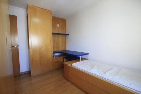 Apartamento à venda com 146m², 4 quartos e 3 vagasQuarto 2