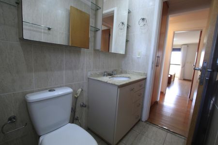 Apartamento à venda com 146m², 4 quartos e 3 vagasBanheiro Corredor