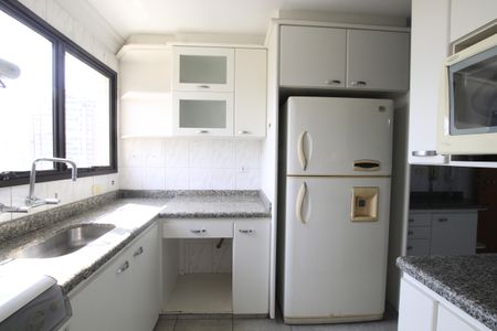 Apartamento à venda com 146m², 4 quartos e 3 vagasCozinha