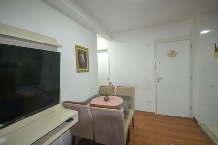 Apartamento para alugar com 49m², 2 quartos e 1 vagaSala