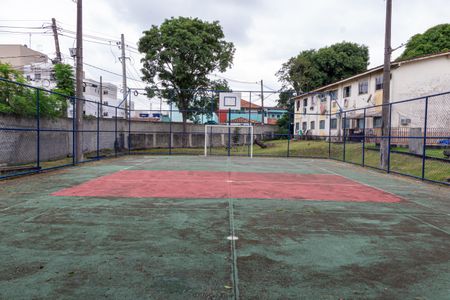 Casa de condomínio para alugar com 48m², 2 quartos e 1 vaga Casa de condomínio para alugar com 48m², 2 quartos e 1 vagaQuadra