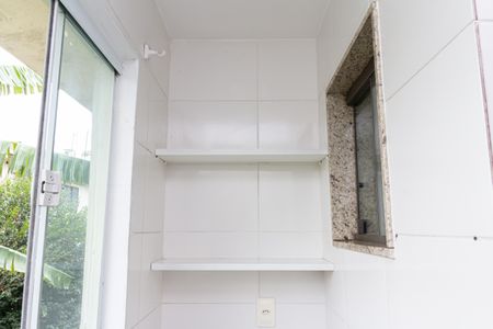 Casa de condomínio para alugar com 48m², 2 quartos e 1 vaga Casa de condomínio para alugar com 48m², 2 quartos e 1 vagaÁrea de Serviço