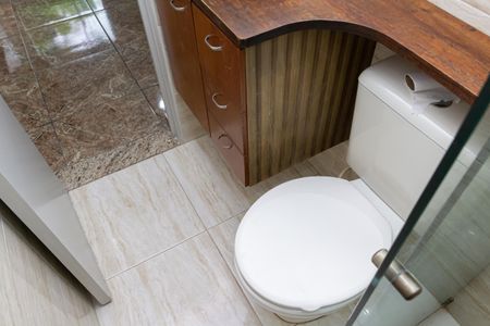 Casa de condomínio para alugar com 48m², 2 quartos e 1 vaga Casa de condomínio para alugar com 48m², 2 quartos e 1 vagaBanheiro