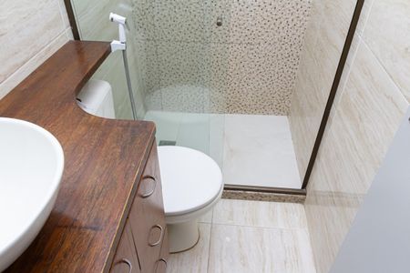 Casa de condomínio para alugar com 48m², 2 quartos e 1 vaga Casa de condomínio para alugar com 48m², 2 quartos e 1 vagaBanheiro