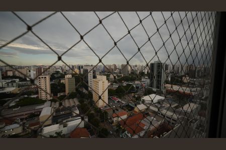 Apartamento à venda com 165m², 3 quartos e 2 vagasVista da Suíte 1