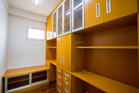 Apartamento à venda com 165m², 3 quartos e 2 vagasEscritório