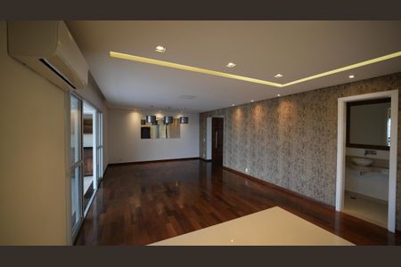 Apartamento à venda com 165m², 3 quartos e 2 vagasSala