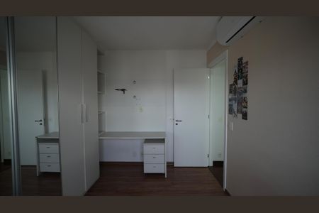 Apartamento à venda com 165m², 3 quartos e 2 vagasSuíte 2
