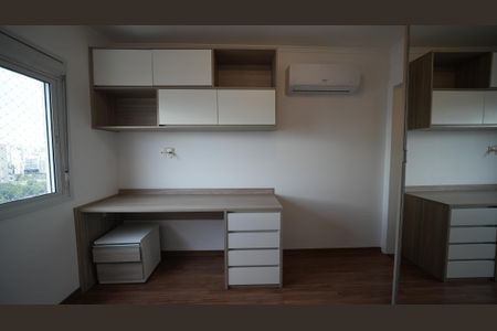 Apartamento à venda com 165m², 3 quartos e 2 vagasSuíte 1