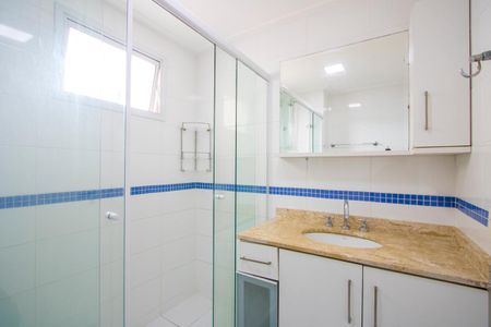 Apartamento à venda com 165m², 3 quartos e 2 vagasBanheiro do quarto 3