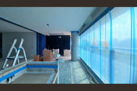 Apartamento à venda com 226m², 3 quartos e 3 vagas