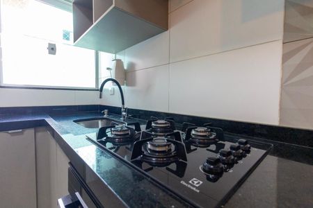 Apartamento à venda com 36m², 2 quartos e sem vaga Apartamento à venda com 36m², 2 quartos e sem vagaCozinha