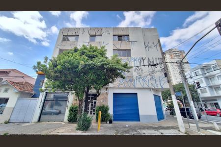 Apartamento à venda com 54m², 1 quarto e sem vagaFachada e placa NXKO-108
