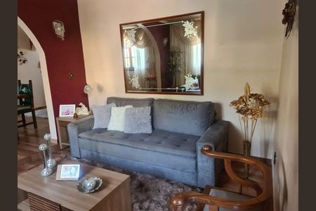 Casa à venda com 3 quartos, 150m² em Piedade, Rio de Janeiro