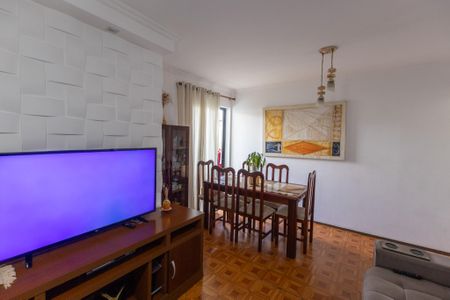 Apartamento à venda com 74m², 3 quartos e 1 vagaSala de estar - Sala jantar