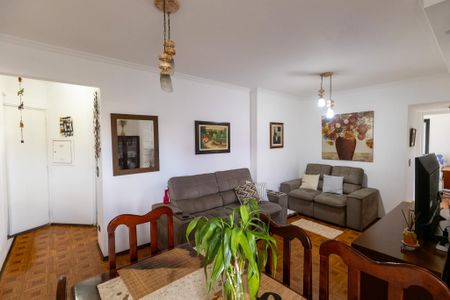 Apartamento à venda com 74m², 3 quartos e 1 vagaSala de estar - Sala jantar