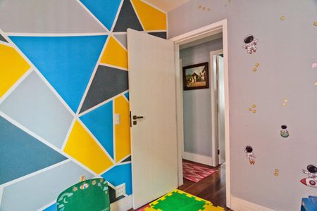 Apartamento à venda com 96m², 3 quartos e 1 vaga Apartamento à venda com 96m², 3 quartos e 1 vagaQuarto 2