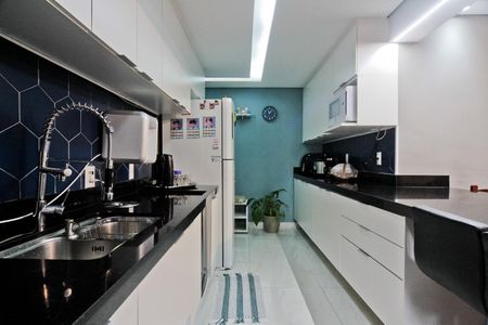 Apartamento à venda com 96m², 3 quartos e 1 vaga Apartamento à venda com 96m², 3 quartos e 1 vagaCozinha