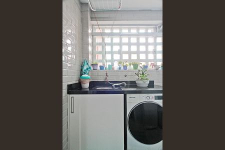 Apartamento à venda com 96m², 3 quartos e 1 vaga Apartamento à venda com 96m², 3 quartos e 1 vagaÁrea de Serviço