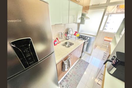 Apartamento à venda com 51m², 2 quartos e 1 vaga Apartamento à venda com 51m², 2 quartos e 1 vagaCozinha