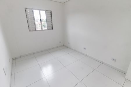 Suíte de casa para alugar com 1 quarto, 47m² em Parque Pinheiros, Taboão da Serra