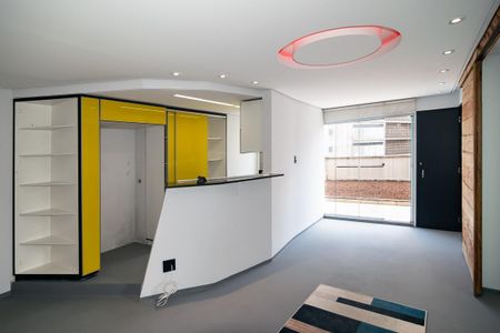 Sala de apartamento à venda com 2 quartos, 70m² em Bela Vista, São Paulo