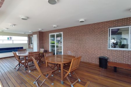 Apartamento à venda com 70m², 2 quartos e 1 vaga Apartamento à venda com 70m², 2 quartos e 1 vagaSolarium