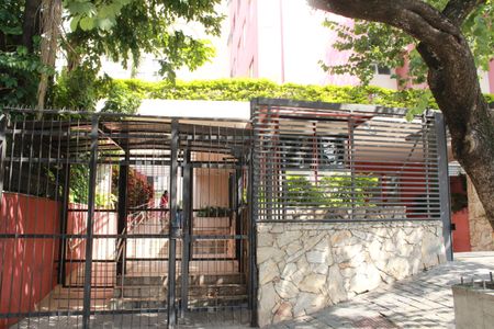 Apartamento para alugar com 39m², 2 quartos e sem vagaFachada