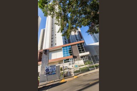 Apartamento para alugar com 60m², 2 quartos e 1 vagaVista da Rua