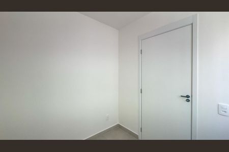 Quarto 1 de apartamento para alugar com 2 quartos, 32m² em Jardim Caravelas, São Paulo