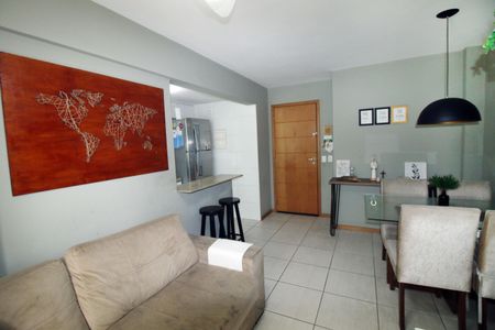 Apartamento à venda com 60m², 2 quartos e 1 vagaSala