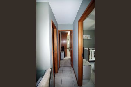 Sala - Corredor de apartamento à venda com 2 quartos, 60m² em Penha, Rio de Janeiro