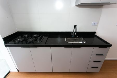 Sala e Cozinha de apartamento para alugar com 1 quarto, 28m² em Penha de França, São Paulo