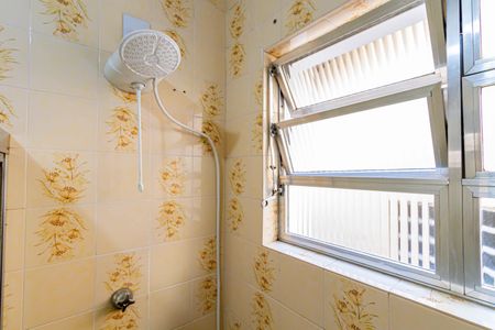 Casa de condomínio à venda com 120m², 2 quartos e 2 vagas Casa de condomínio à venda com 120m², 2 quartos e 2 vagasBanheiro social