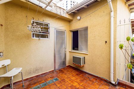 Casa de condomínio à venda com 120m², 2 quartos e 2 vagas Casa de condomínio à venda com 120m², 2 quartos e 2 vagasSuite - Varanda