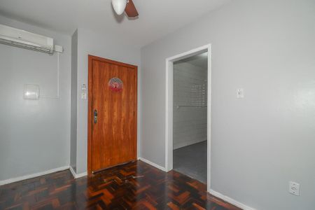 Sala de apartamento para alugar com 1 quarto, 37m² em Jardim Itu, Porto Alegre