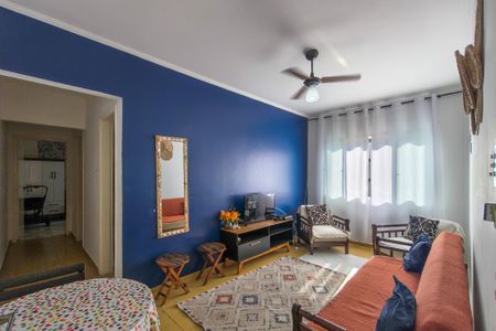 Sala de apartamento para alugar com 1 quarto, 49m² em Vila Tupi, Praia Grande