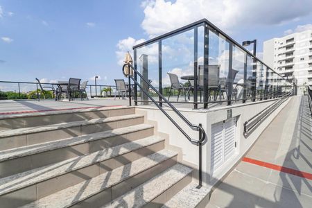 Apartamento para alugar com 81m², 3 quartos e 2 vagas Apartamento para alugar com 81m², 3 quartos e 2 vagasÁrea comum - Piscina