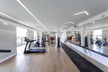 Apartamento para alugar com 81m², 3 quartos e 2 vagas Apartamento para alugar com 81m², 3 quartos e 2 vagasÁrea comum - Academia