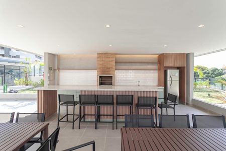 Apartamento para alugar com 81m², 3 quartos e 2 vagas Apartamento para alugar com 81m², 3 quartos e 2 vagasÁrea comum - Churrasqueira