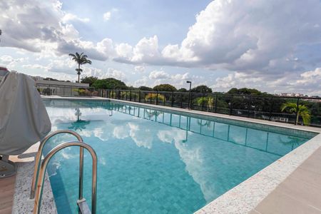 Apartamento para alugar com 81m², 3 quartos e 2 vagas Apartamento para alugar com 81m², 3 quartos e 2 vagasÁrea comum - Piscina