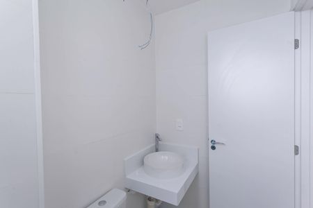 Apartamento para alugar com 81m², 3 quartos e 2 vagas Apartamento para alugar com 81m², 3 quartos e 2 vagasBanheiro social